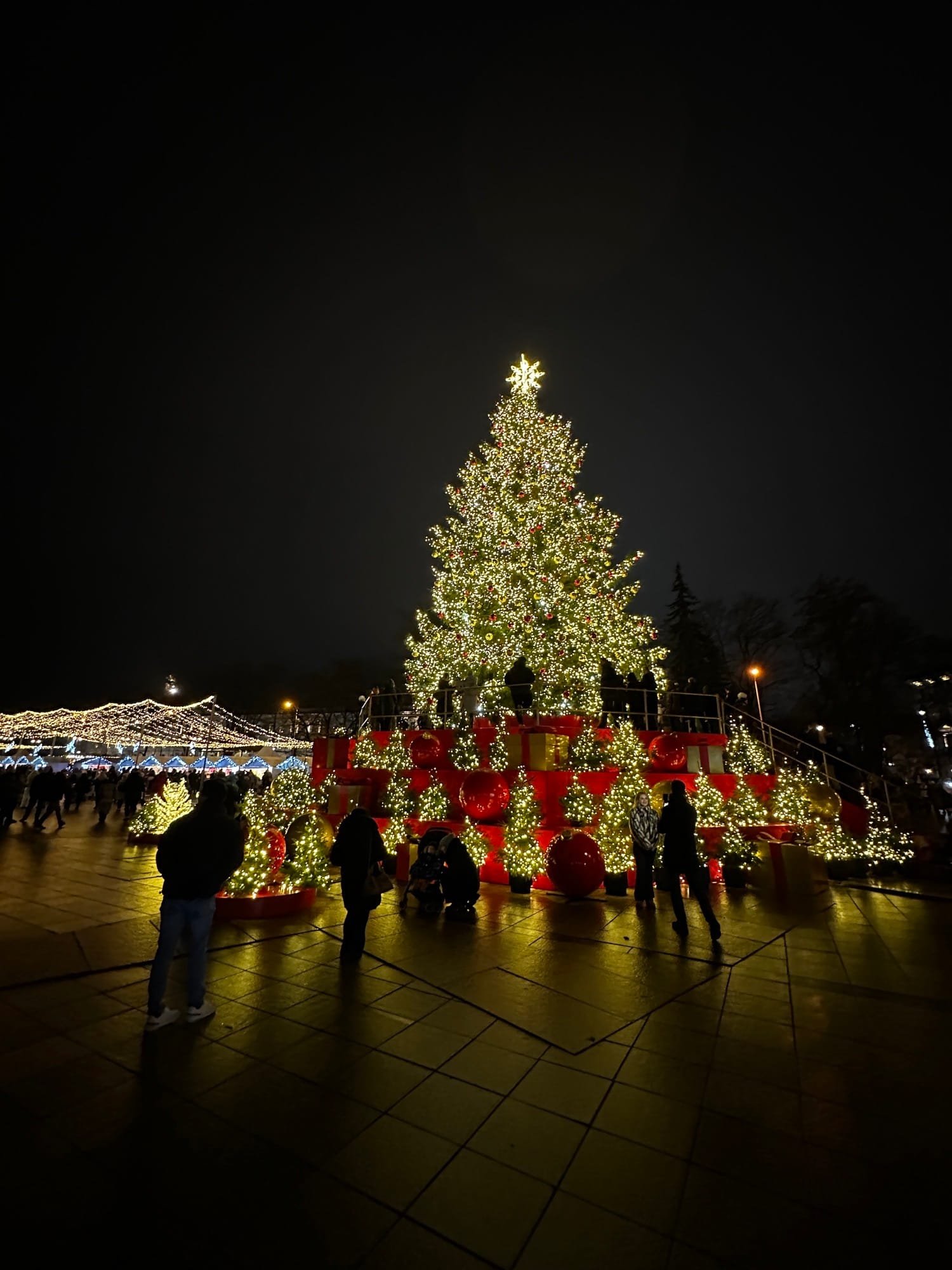 Bright, modern artistic Christmas Tree installation in Vilnius.